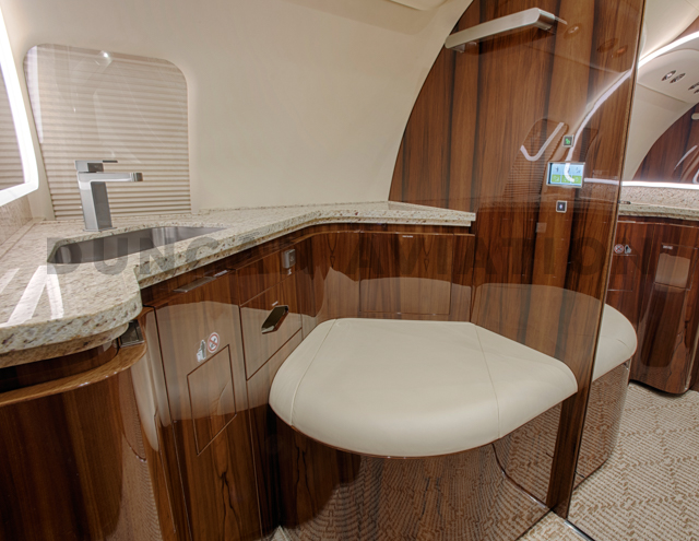 Interior of Challenger 650 lavatory