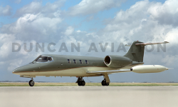 learjet_35_04_002