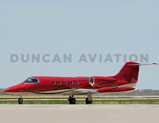 learjet_35_07_005