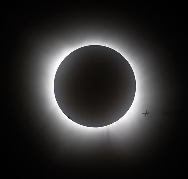 Eclipse-April-8-24.jpg