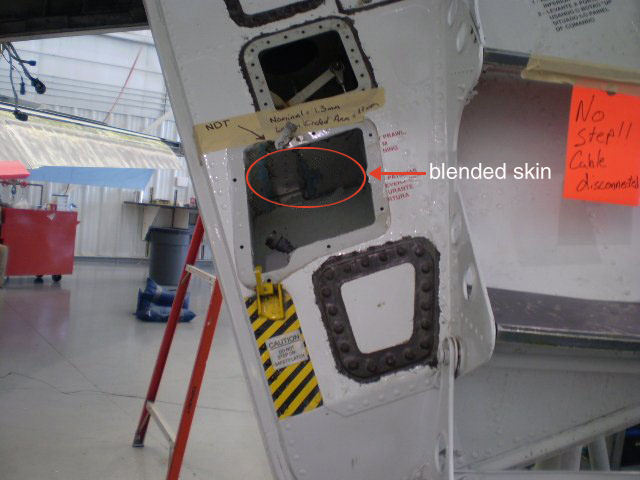 200911-baggage-door1.jpg